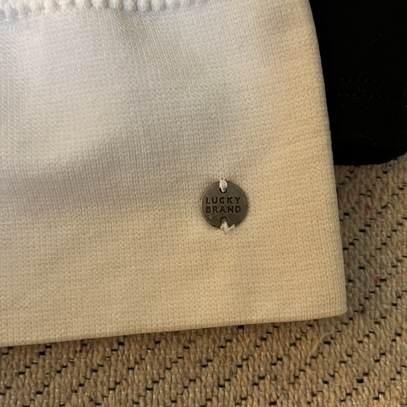 BUNDLE (3 pieces) bras/ bralettes, size small - Picture 6 of 11